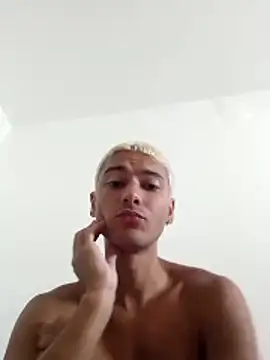 zyonboy1 online show from January 2026 02:32:02 PM