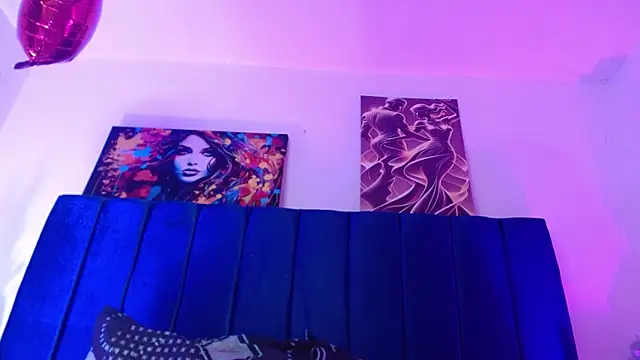 Annie switt online show from April 2026 04:39:01 AM