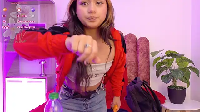 Snapshot of Conejita_420 chatting on November 2025 08:09:01 PM Conejita 420 online show from November 2025 08:09:01 PM