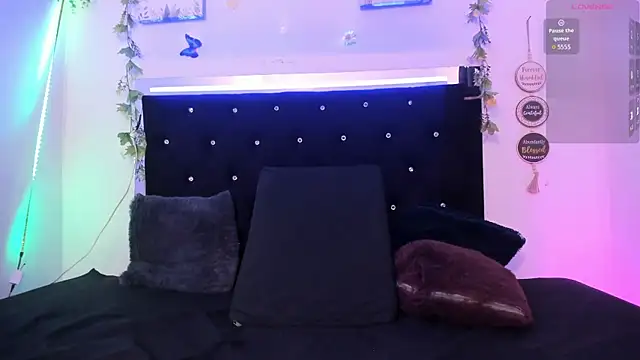 AkariRosetti online show from September 2025 01:11:02 PM