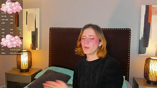 seraphine star online show from February 2026 11:27:02 PM