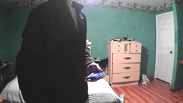 IsAparty online show from October 2025 05:18:02 AM