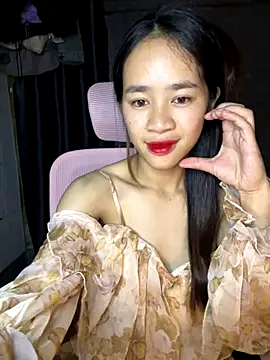 TiNa 04 online show from September 2025 02:27:01 PM