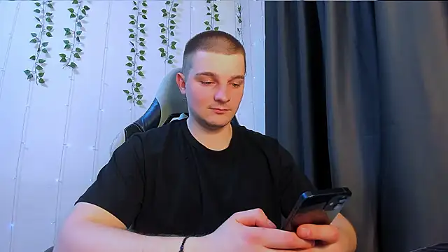 Your Claddagh online show from March 2026 07:51:02 PM