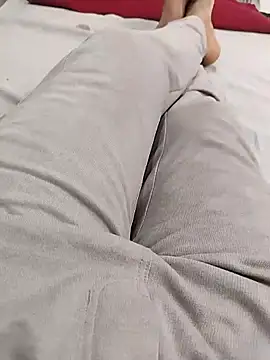 themasklover online show from February 2026 05:33:01 PM