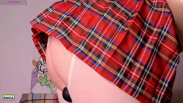 KattikissWiu online show from December 2025 05:04:02 AM