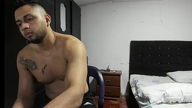 Ryan xc1 online show from November 2025 02:22:02 AM