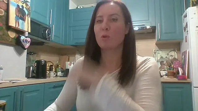 ALICAINWONDERLAND online show from November 2025 05:57:01 PM