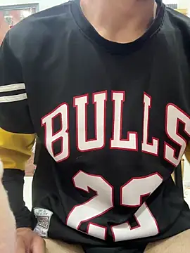 coupleyug online show from March 2026 03:02:01 PM