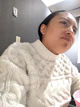 Snapshot of Venus_Rivers chatting on December 2025 01:05:02 PM Venus Rivers online show from December 2025 01:05:02 PM