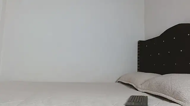 SamyRoss online show from September 2025 10:04:02 PM