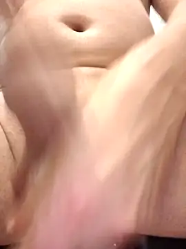 Snapshot of toywood chatting on November 2025 05:50:01 AM toywood online show from November 2025 05:50:01 AM