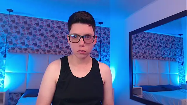 SpencerMontgomery online show from November 2025 07:49:02 PM