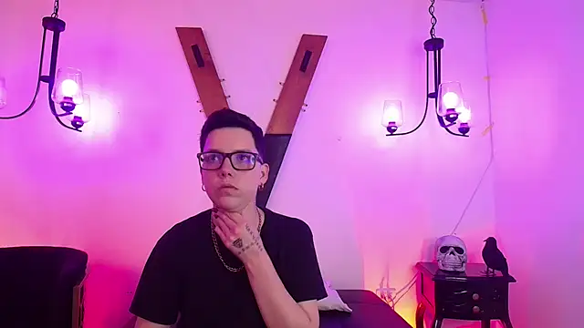 SpencerMontgomery online show from November 2025 07:57:01 PM