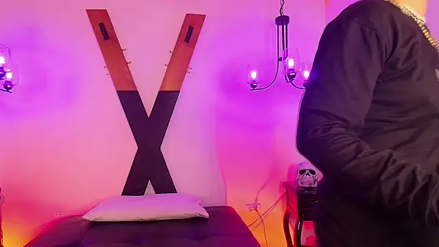 SpencerMontgomery online show from November 2025 07:05:02 PM