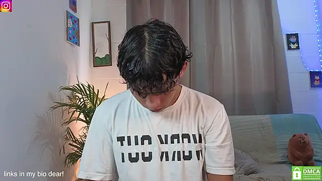 elias steel1 online show from April 2026 01:37:01 PM