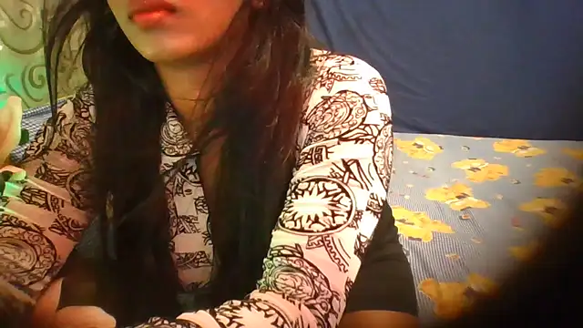 Snapshot of LustInLips chatting on May 2026 06:50:01 PM LustInLips online show from May 2026 06:50:01 PM
