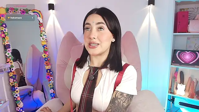 justonecute online show from April 2026 03:29:02 AM