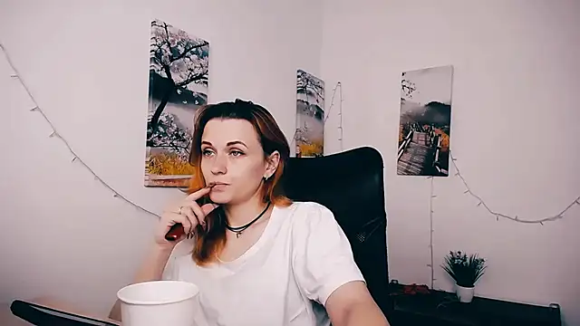 PeppyMia online show from May 2026 06:42:02 AM