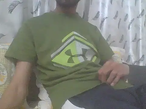 Snapshot of fckboy987 chatting on January 2026 05:04:02 PM fckboy987 online show from January 2026 05:04:02 PM