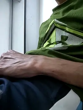 Snapshot of fckboy987 chatting on February 2026 04:24:02 PM fckboy987 online show from February 2026 04:24:02 PM