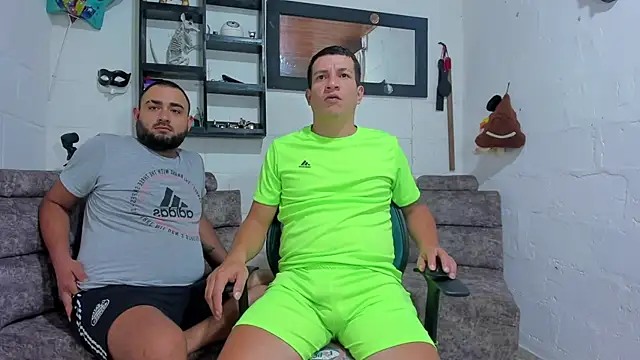 Snapshot of DuoPerverxs chatting on November 2025 07:04:02 PM DuoPerverxs online show from November 2025 07:04:02 PM