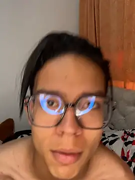 diegoand0911 online show from April 2026 05:06:01 PM