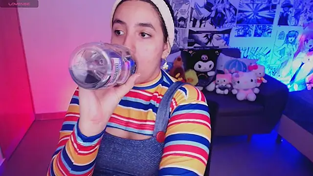 Snapshot of ambar_lover chatting on October 2025 08:35:01 PM ambar lover online show from October 2025 08:35:01 PM