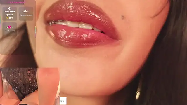 Miss Charlottet online show from March 2026 07:28:01 PM