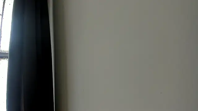 Manuela miller  online show from April 2026 09:29:02 PM