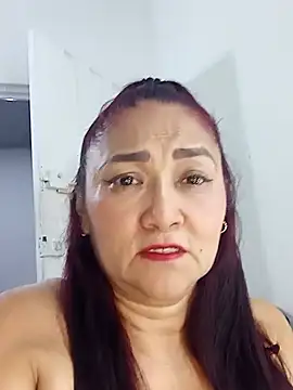 linda luna29 online show from May 2026 04:53:02 AM