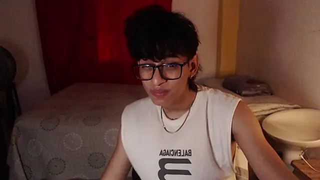 sung yol online show from November 2025 06:18:02 PM