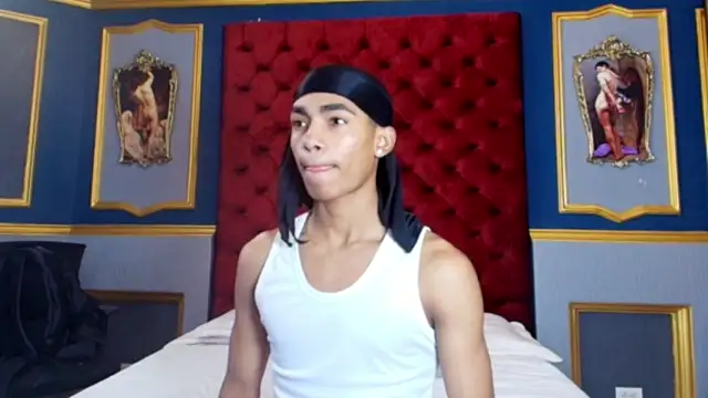 AlanCutee online show from December 2025 08:13:01 PM