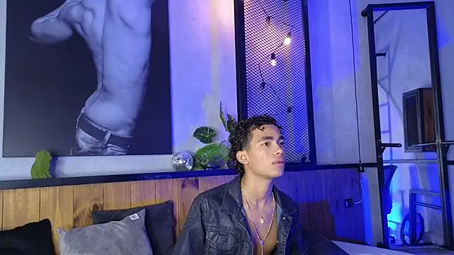 AlanCutee online show from March 2026 11:54:01 AM