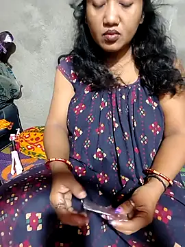 Snapshot of Cute-Swewty chatting on September 2025 03:04:01 PM Cute-Swewty online show from September 2025 03:04:01 PM