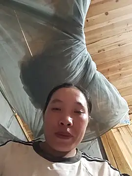 Snapshot of Tamy_20 chatting on September 2025 01:00:02 PM Tamy 20 online show from September 2025 01:00:02 PM