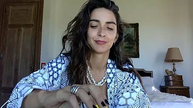 venuslibre online show from November 2025 07:13:01 PM