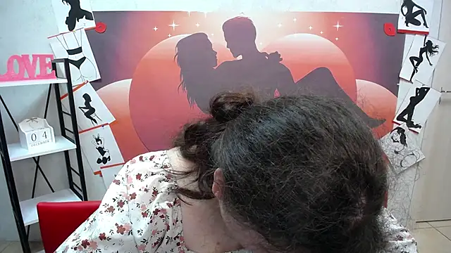 Snapshot of NeonilaLisova chatting on December 2025 06:23:01 AM NeonilaLisova online show from December 2025 06:23:01 AM