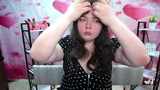 NeonilaLisova online show from April 2026 11:17:01 AM