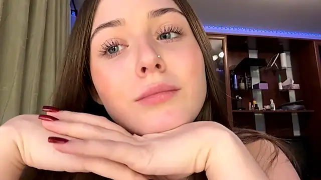 Snapshot of Adel_strongwoman chatting on November 2025 05:04:02 PM Adel strongwoman online show from November 2025 05:04:02 PM