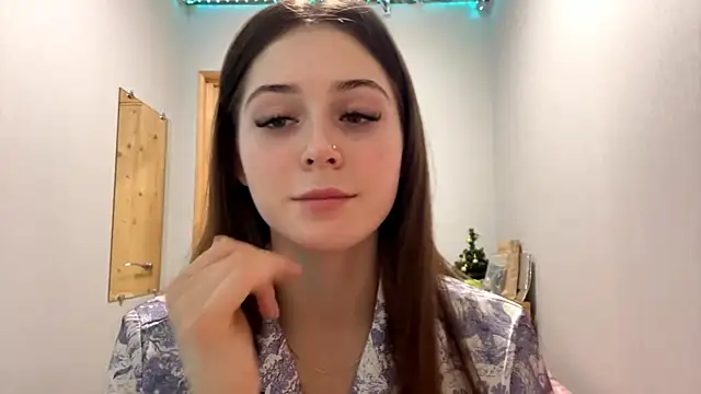 Snapshot of Adel_strongwoman chatting on January 2026 07:16:01 PM Adel strongwoman online show from January 2026 07:16:01 PM