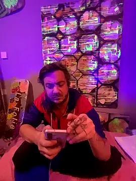 3615-ULLA online show from December 2025 10:27:01 PM