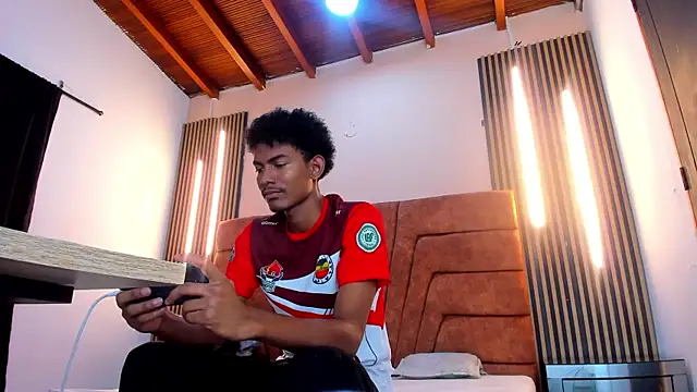 FYKMOR 1 online show from October 2025 04:27:01 AM