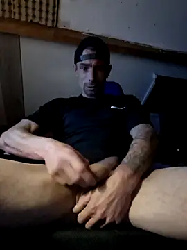 kompiee online show from November 2025 03:53:02 AM