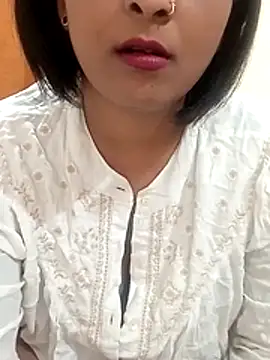Snapshot of Queen_Kushi4 chatting on July 2026 02:10:01 PM Queen Kushi4 online show from July 2026 02:10:01 PM
