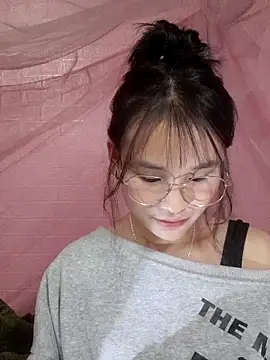 saronla 03 online show from February 2026 04:23:01 PM