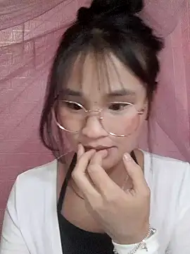 saronla 03 online show from February 2026 06:59:02 PM