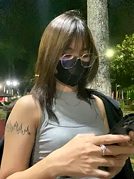 Snapshot of __BabyShowPublic__ chatting on November 2025 04:18:02 PM BabyShowPublic online show from November 2025 04:18:02 PM