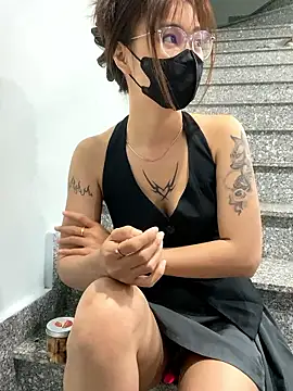   BabyShowPublic   online show from January 2026 05:18:01 PM