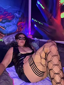 Nadja Noir online show from October 2025 10:59:02 PM